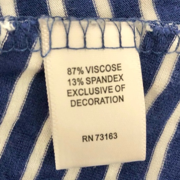 Cupio Blue Striped Flowy Lightweight Sleeveless Dress Size Medium - Picture 5 of 5